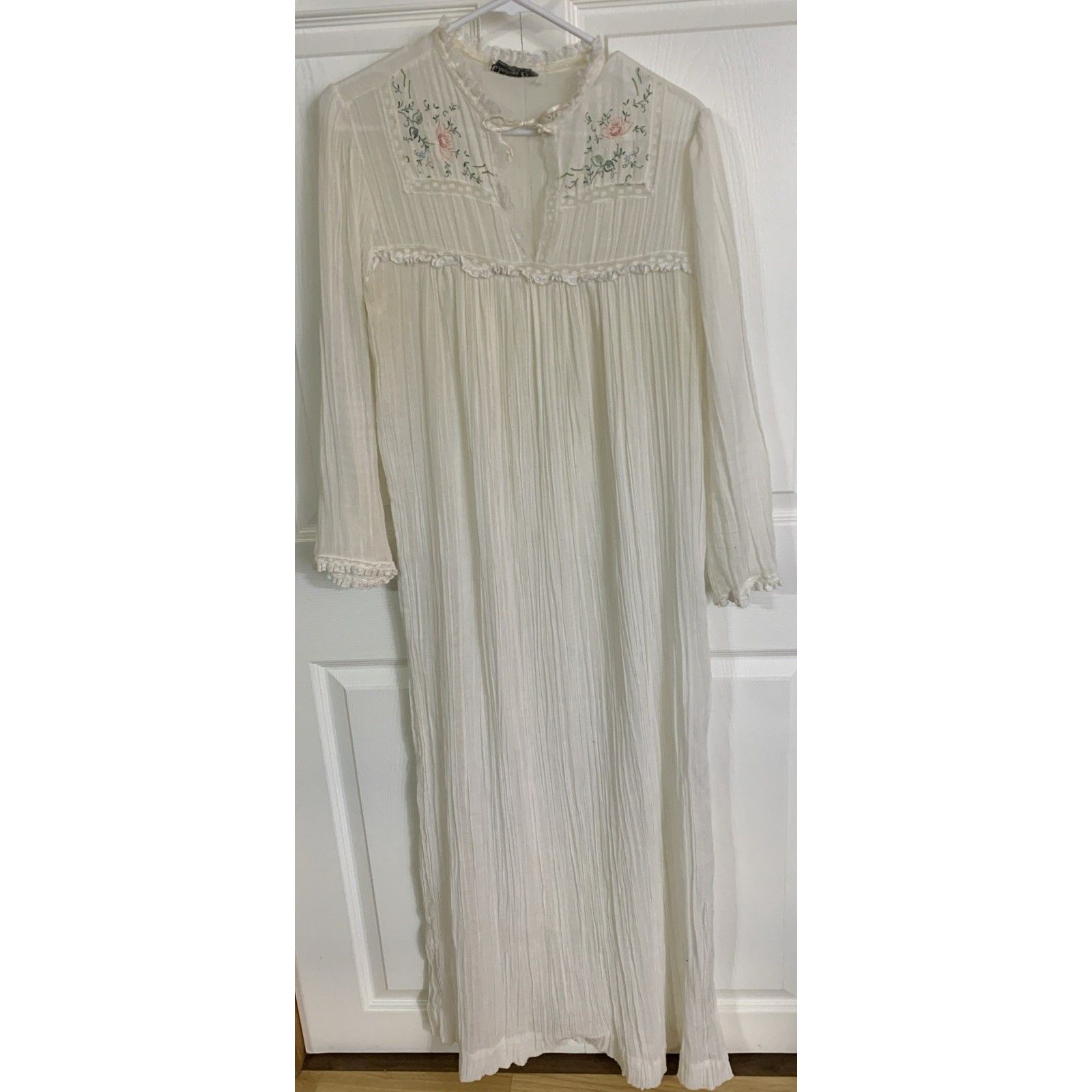 Christian Dior S Lingerie Gauze Night Gown White Embroidered Lace 70's